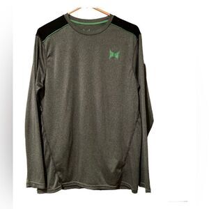 Tapout Grey Long  Sleeve Shirt Size Large